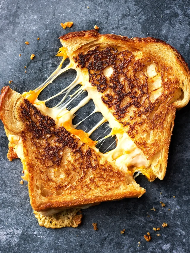 Classic Grilled Cheese Sandwich